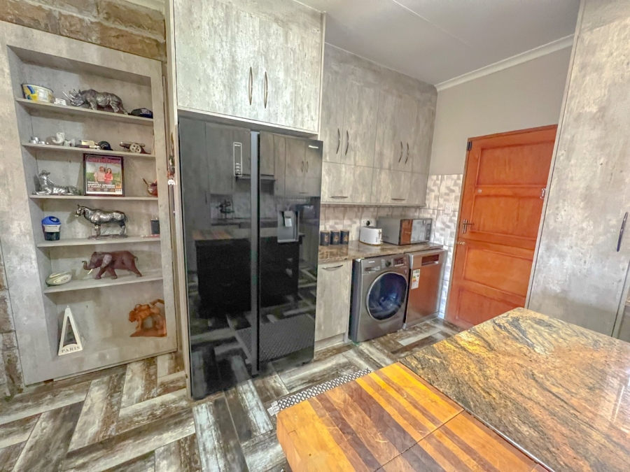 2 Bedroom Property for Sale in Sasolburg Free State